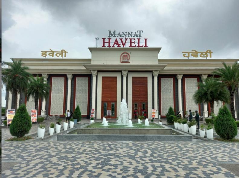 Mannat Haveli Hotel Kurukshetra Ngoại thất bức ảnh